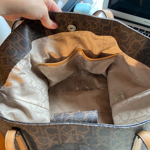 Calvin Klein Bag - Picture 6 of 8